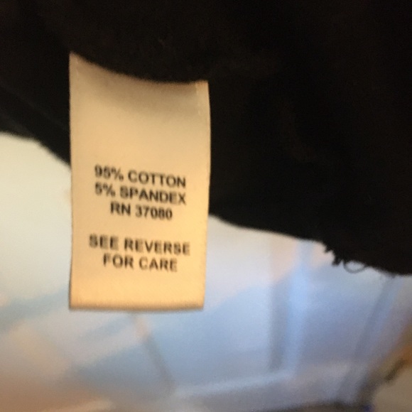 Black lace up short sleeved top, Cato, size 26/28 - Picture 4 of 5